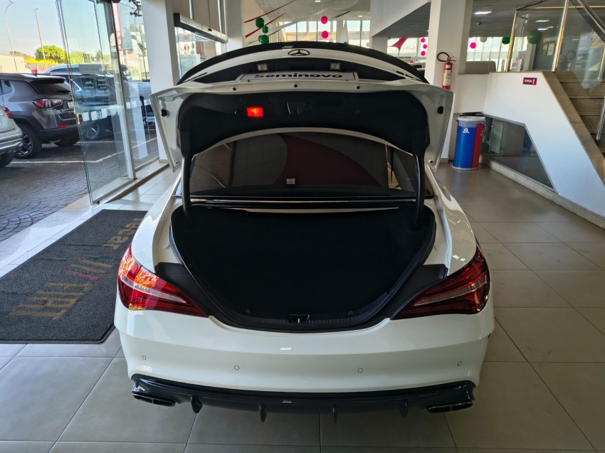 mercedes-benz cla 45 amg 2.0 cgi gasolina 4matic speedshift 4p automatico 20197