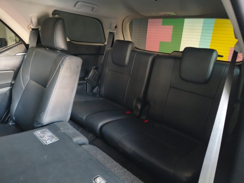 toyota hilux sw4 2.8 d-4d turbo diesel srx 7l 4x4 automatico 4p 202131