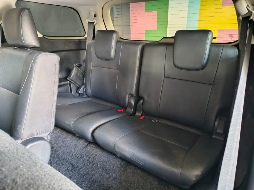 toyota hilux sw4 2.8 d-4d turbo diesel srx 7l 4x4 automatico 4p 202134