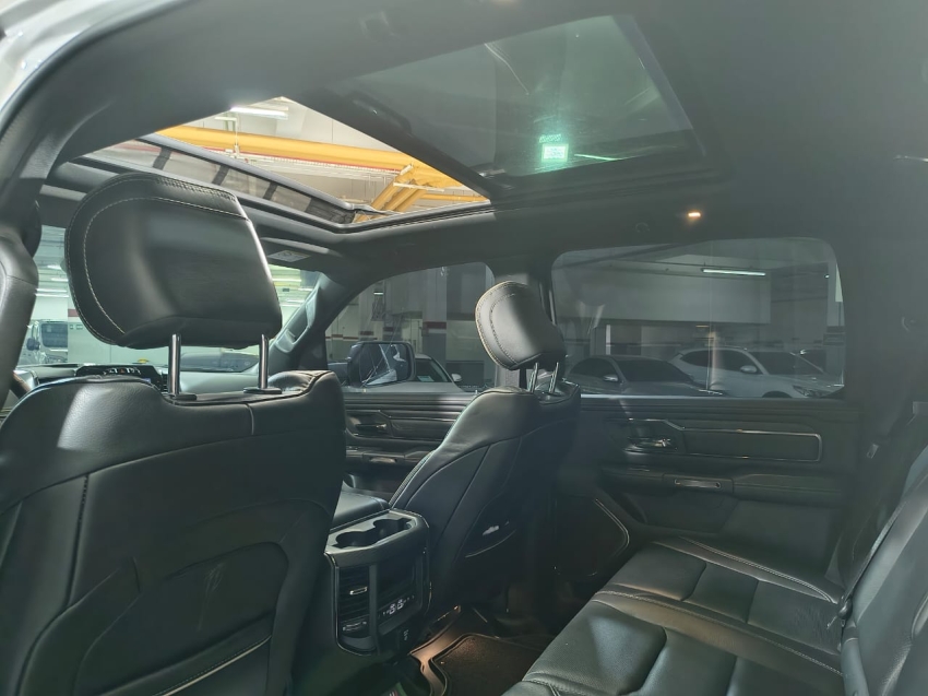 ram 1500 5.7 v8 gasolina limited cd 4x4 automatico 4p 202424