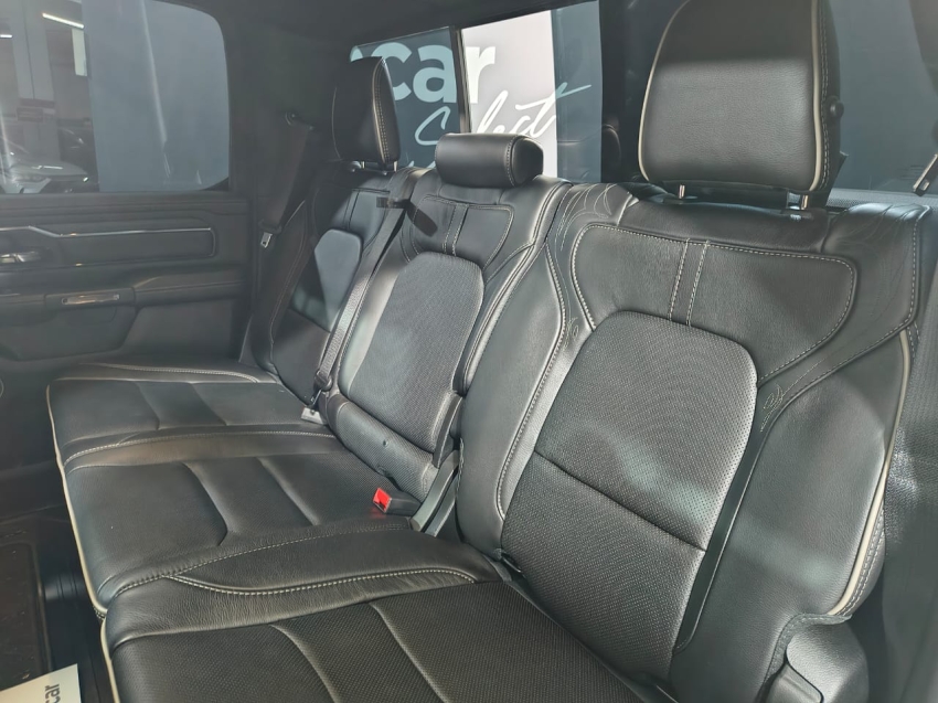 ram 1500 5.7 v8 gasolina limited cd 4x4 automatico 4p 202421