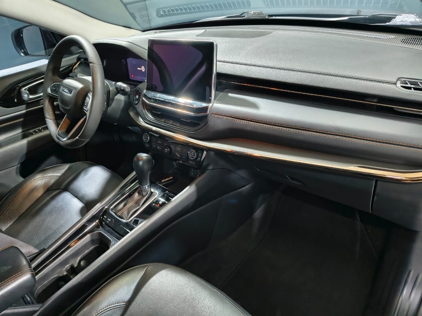 jeep compass 1.3 t270 turbo flex limited at6 4p automatico 202213