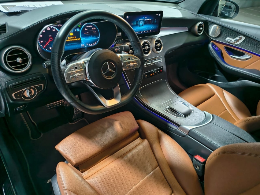 mercedes-benz glc 300 2.0 cgi gasolina coupe amg line 4matic 9g-tronic 4p automatico 20239
