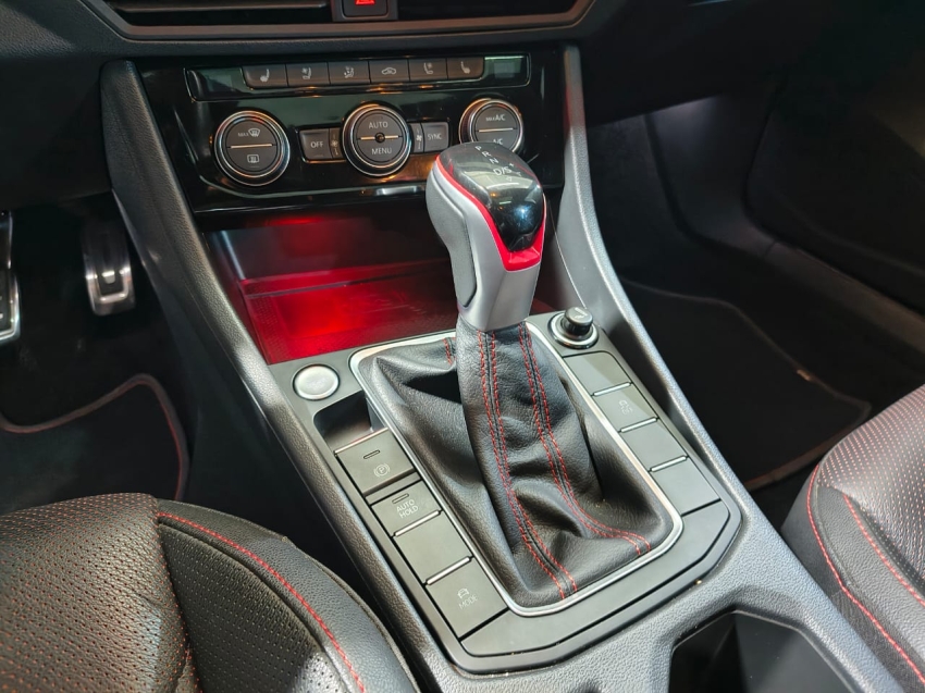 volkswagen jetta 2.0 350 tsi gasolina gli dsg 4p automatico 202416