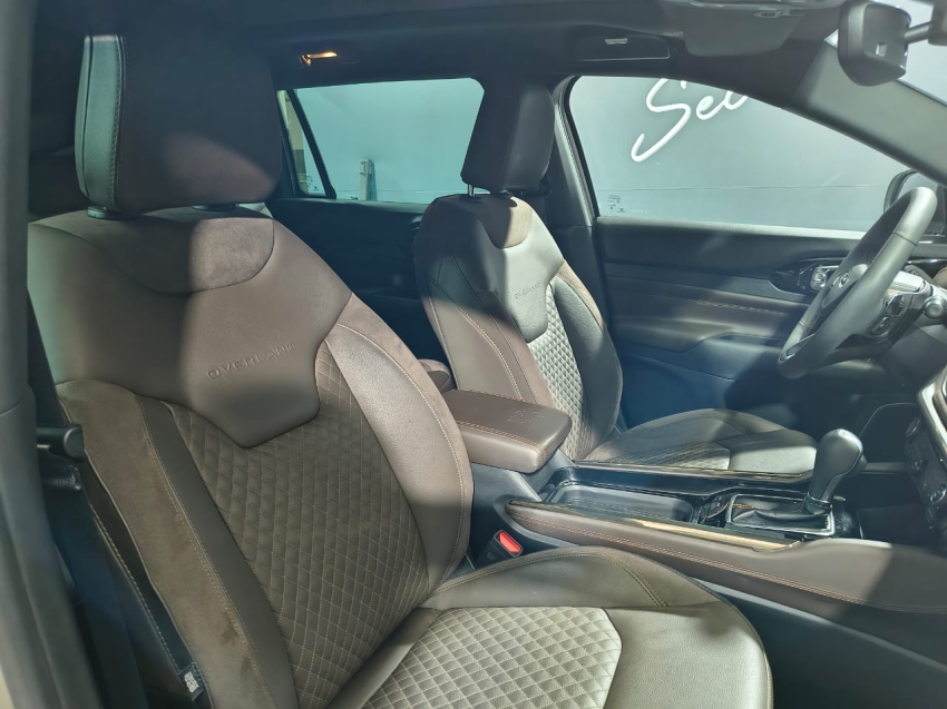 jeep commander 1.3 t270 turbo flex overland at6 4p automatico 202514