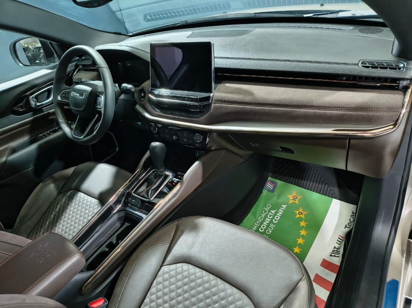 jeep commander 1.3 t270 turbo flex overland at6 4p automatico 202515