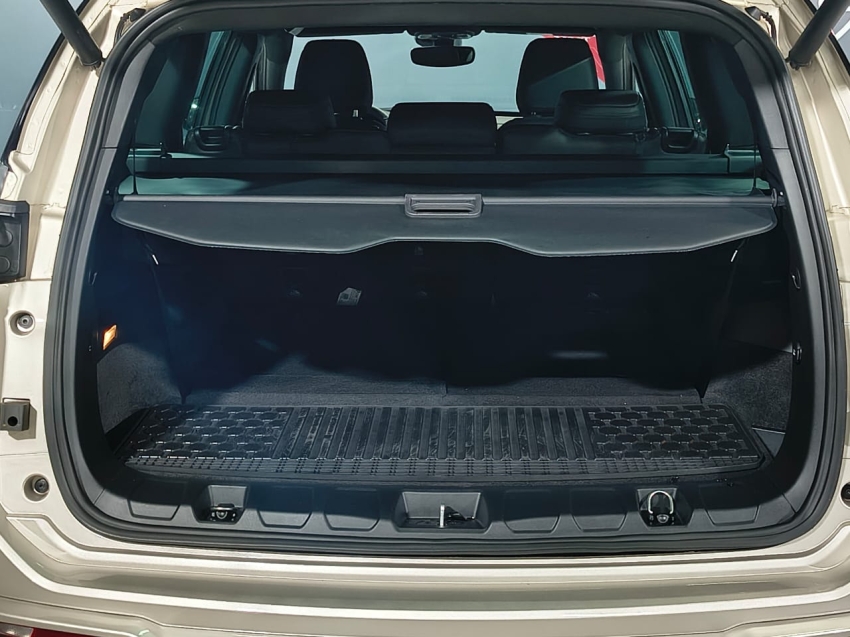 jeep commander 1.3 t270 turbo flex overland at6 4p automatico 20258