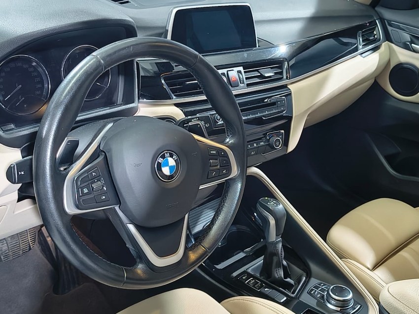 bmw x1 2.0 16v turbo activeflex sdrive20i x-line 4p automatico flex 201912