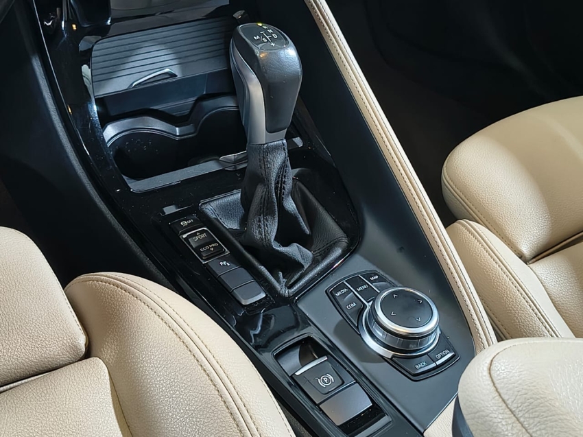 bmw x1 2.0 16v turbo activeflex sdrive20i x-line 4p automatico flex 201913