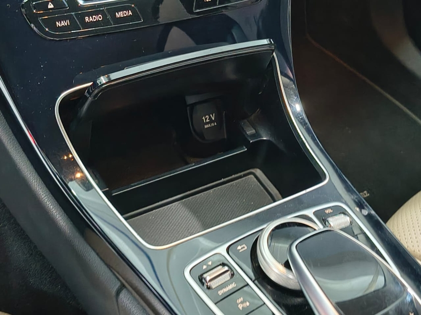 mercedes-benz c 180 1.6 cgi flex avantgarde 9g-tronic 4p automatico 201816