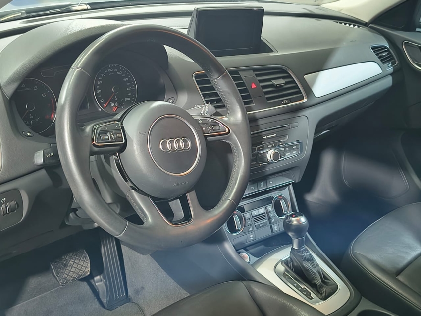 audi q3 1.4 tfsi ambiente flex 4p s tronic automatico 20188