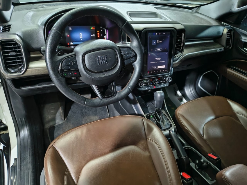 fiat toro 2.0 16v turbo diesel ranch 4wd at9 4p automatico 20238