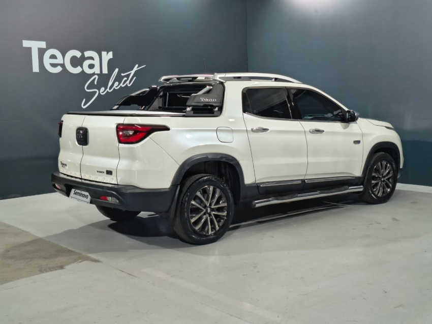 fiat toro 2.0 16v turbo diesel ranch 4wd at9 4p automatico 20236