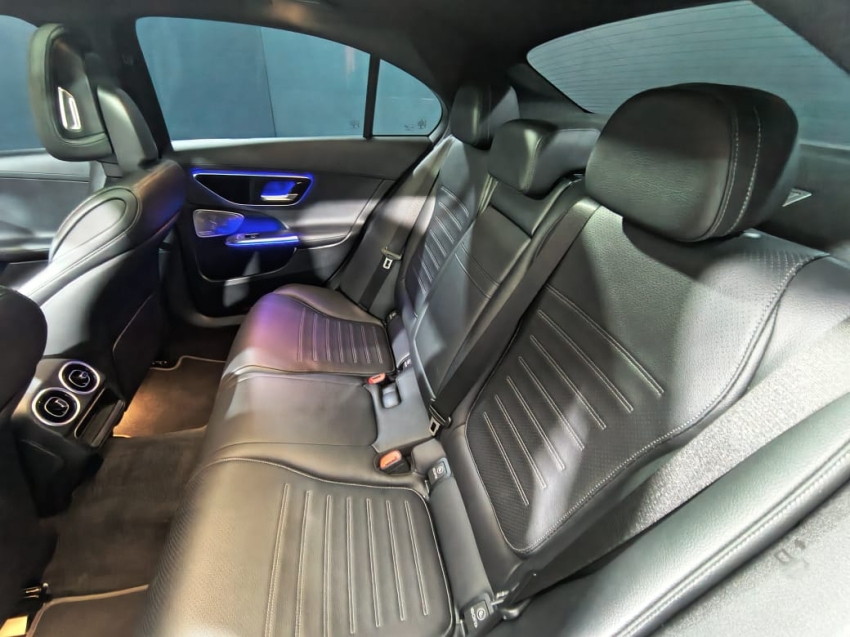 mercedes-benz c 200 1.5 eq boost hibrido amg line 9g-tronic 4p automatico 202218