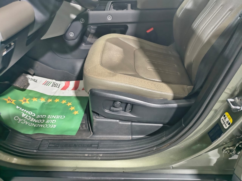 land rover defender 2.0 p300 gasolina 110 se awd automatico 4p 202114