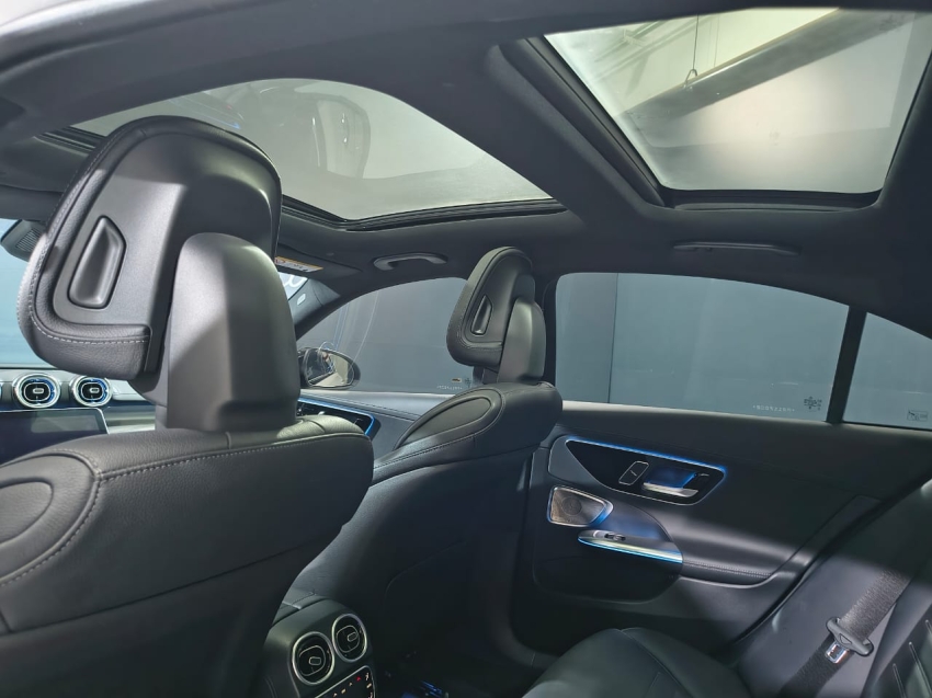 mercedes-benz c 300 2.0 eq boost hibrido amg line 9g-tronic 4p automatico 202318