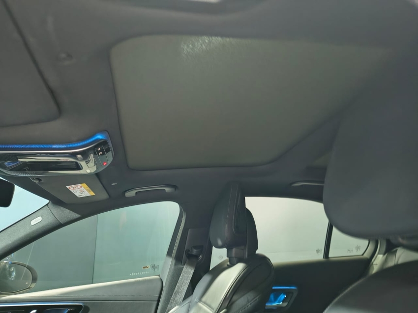 mercedes-benz c 300 2.0 eq boost hibrido amg line 9g-tronic 4p automatico 202316