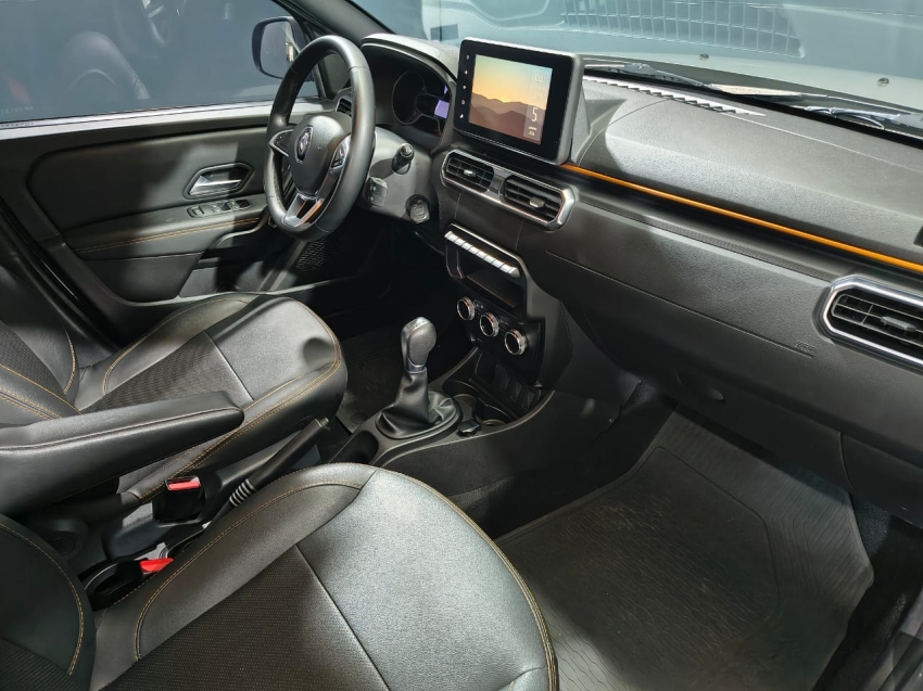 renault oroch 1.3 tce flex outsider x-tronic 4p automatico 20238