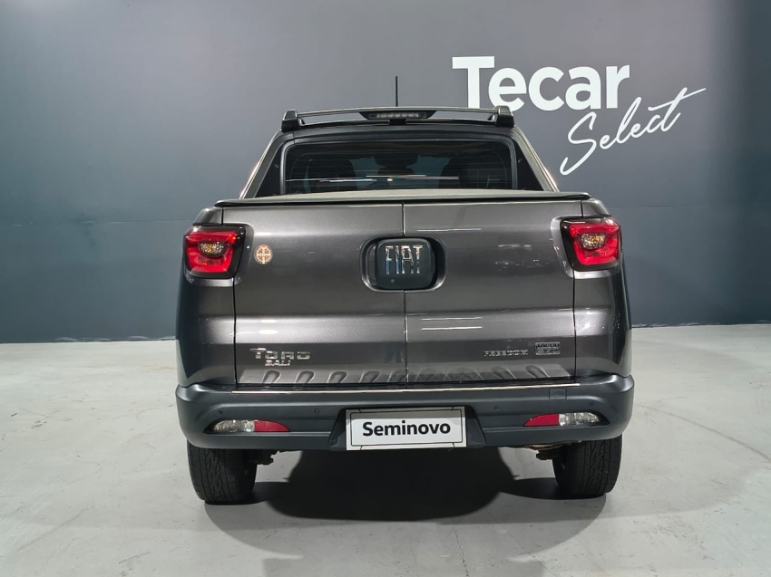 fiat toro 1.3 turbo 270 flex freedom at6 1.8 4p automatico 20226