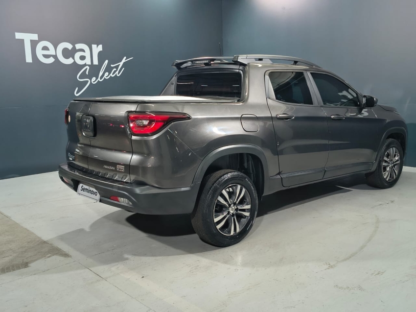 fiat toro 1.3 turbo 270 flex freedom at6 1.8 4p automatico 20225