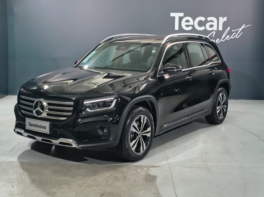 mercedes-benz glb 220 2.0 4m amg line gasolina 4p automatico 2025