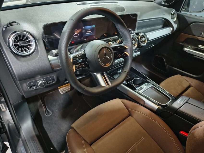 mercedes-benz glb 220 2.0 4m amg line gasolina 4p automatico 202522