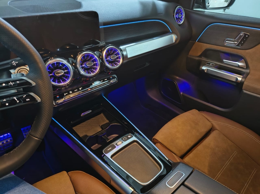 mercedes-benz glb 220 2.0 4m amg line gasolina 4p automatico 202520