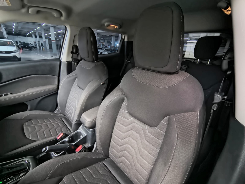 fiat toro 1.3 turbo 270 flex freedom at6 4p automatico 202411