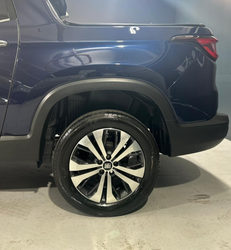 fiat toro 1.3 turbo 270 flex volcano at6 4p automatico 202210