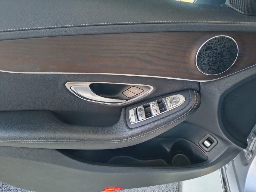 mercedes-benz c 180 1.6 cgi flex avantgarde 9g-tronic 4p automatico 201914