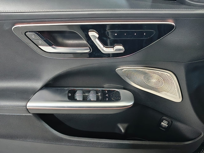 mercedes-benz c 200 1.5 eq boost hibrido amg line 9g-tronic 4p automatico 202215