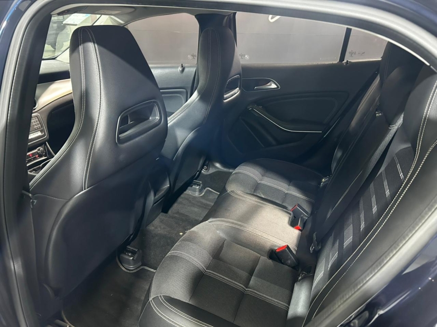 mercedes-benz gla 200 1.6 cgi flex style 7g-dct 4p automatico 20184
