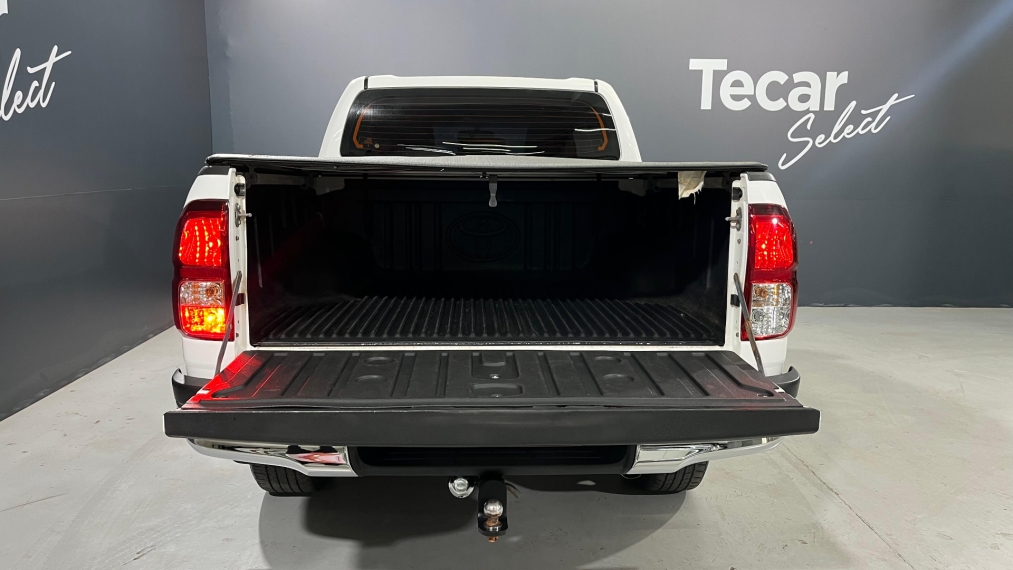 toyota hilux 2.8 d-4d turbo diesel cd srv 4x4 automatico 2.7 4p 20246