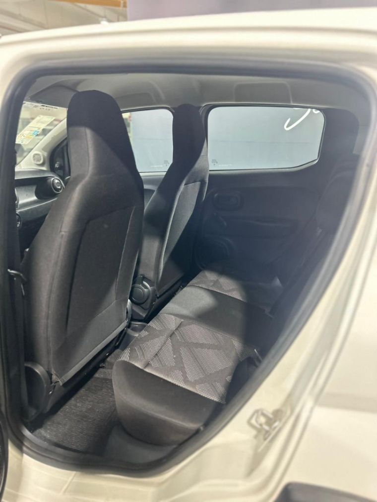 fiat mobi 1.0 evo flex like. manual 4p 20245