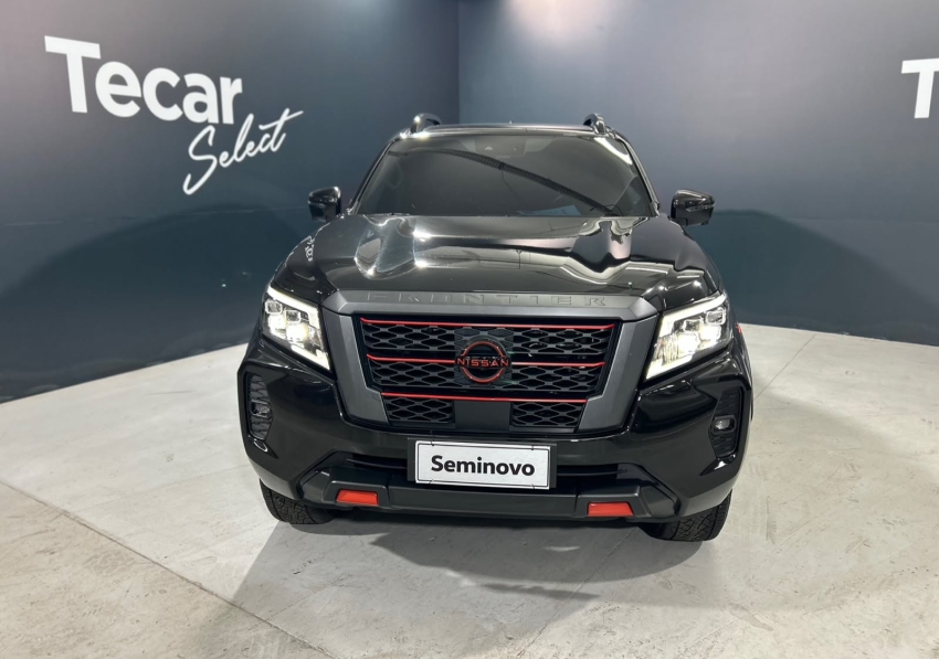 nissan frontier 2.3 16v turbo diesel pro4x cd 4x4 automatico 4p 20242