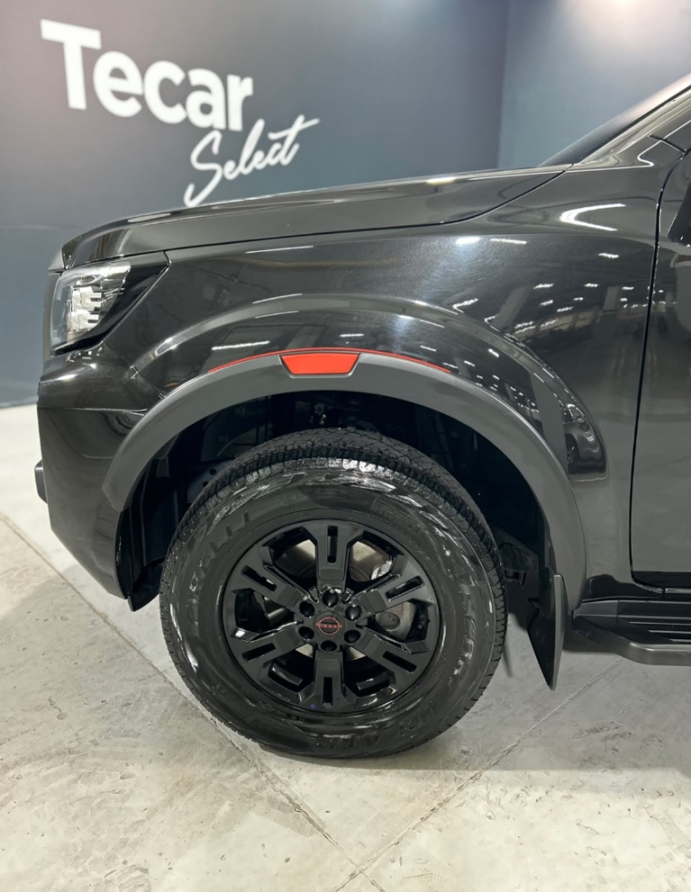 nissan frontier 2.3 16v turbo diesel pro4x cd 4x4 automatico 4p 20243