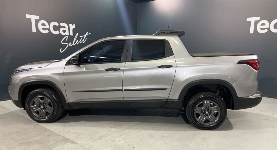 fiat toro 1.3 turbo 270 flex endurance at6 4p automatico 20233
