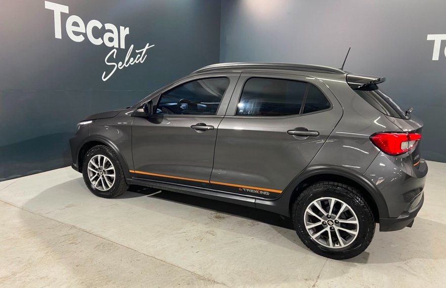 fiat argo 1.3 firefly flex trekking cvt 4p automatico 20243