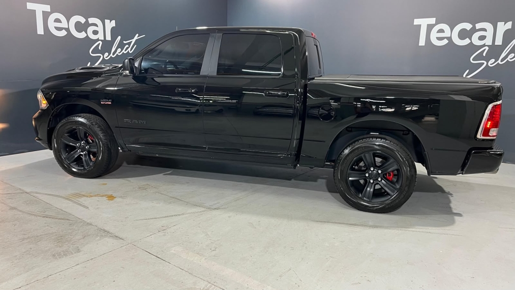 ram classic 5.7 v8 gasolina laramie cd 4x4 automatico 5.6 4p 20225