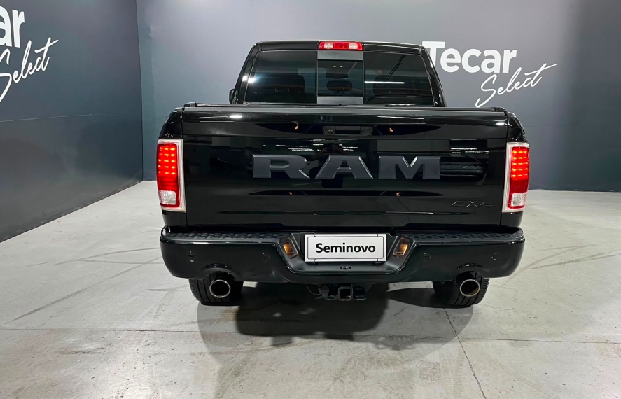 ram classic 5.7 v8 gasolina laramie cd 4x4 automatico 5.6 4p 20226