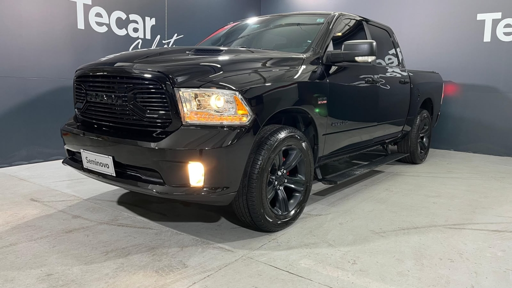 ram classic 5.7 v8 gasolina laramie cd 4x4 automatico 5.6 4p 20222