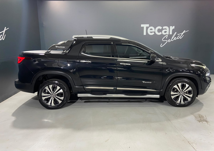 fiat toro 2.0 16v turbo diesel volcano 4wd at9 1.9 4p automatico 20223