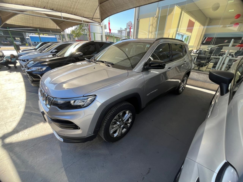 jeep compass 1.3 t270 turbo flex longitude at6 4p automatico 2023