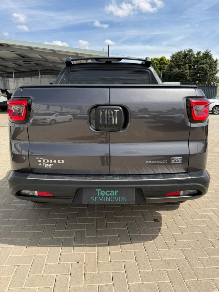 fiat toro 1.3 turbo 270 flex freedom at6 4p automatico 20252