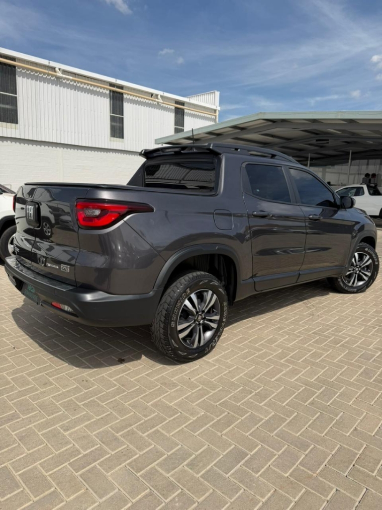 fiat toro 1.3 turbo 270 flex freedom at6 4p automatico 20253