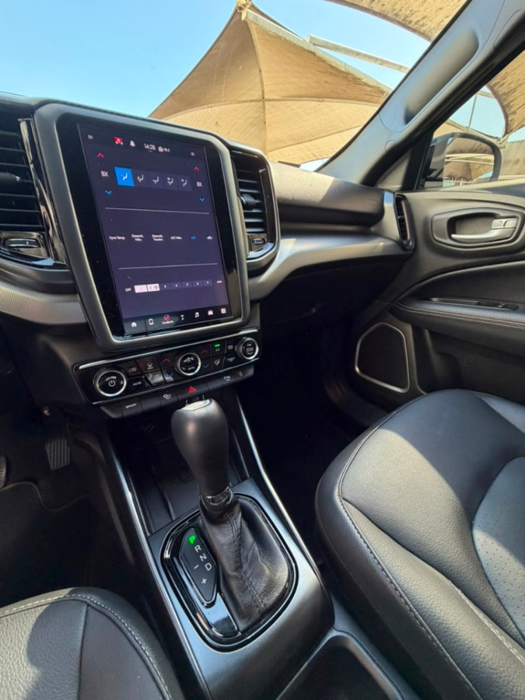 fiat toro 1.3 turbo 270 flex volcano at6 4p automatico 20255