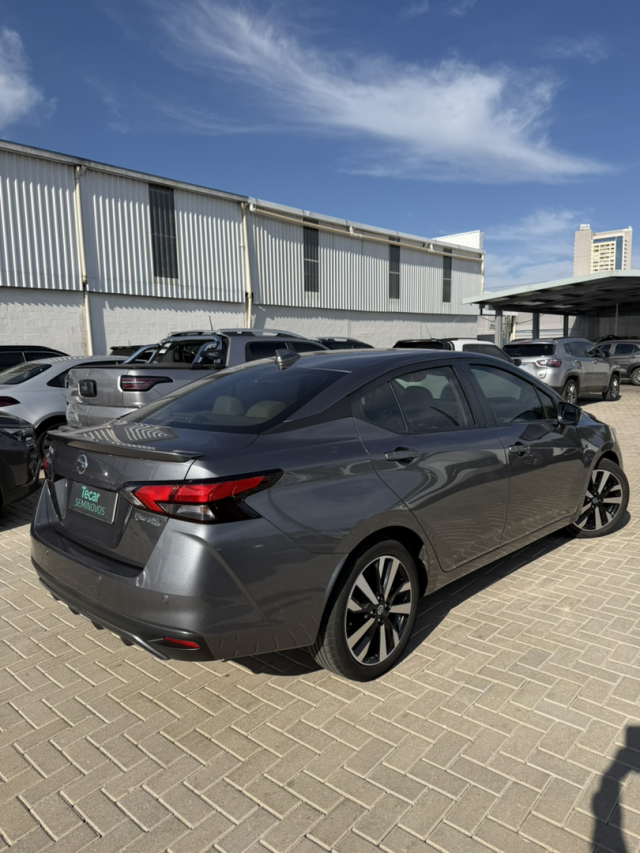 nissan versa 1.6 16v flex exclusive xtronic 4p automatico 20223
