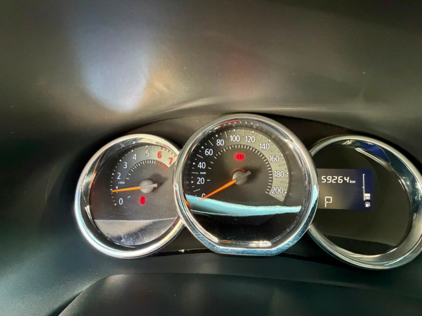 renault stepway 1.6 16v sce flex iconic x-tronic 4p automatico 20235