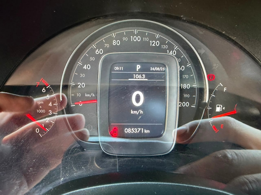 fiat strada 1.3 firefly flex volcano cd cvt 4p automatico 20256