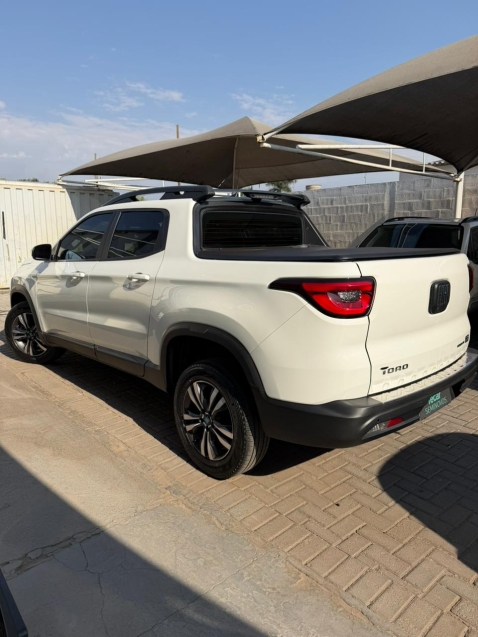 fiat toro 1.3 turbo 270 flex freedom at6 4p automatico 20243